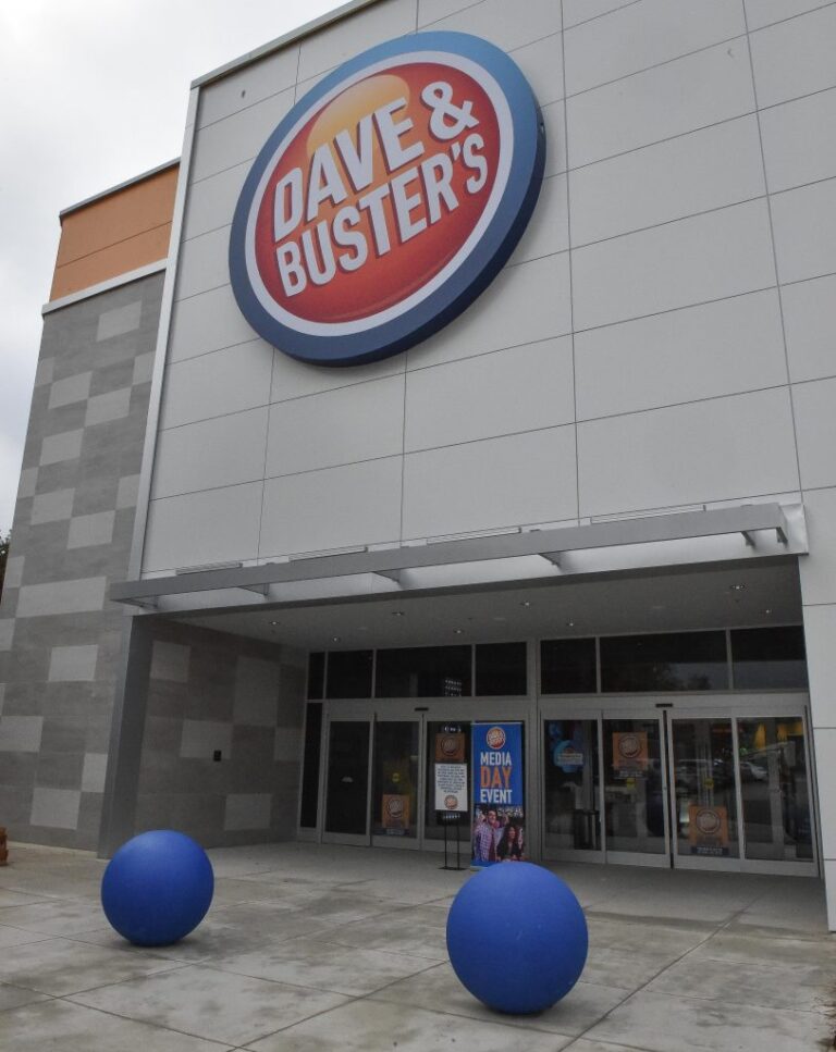 Dave & Busters: Birmingham