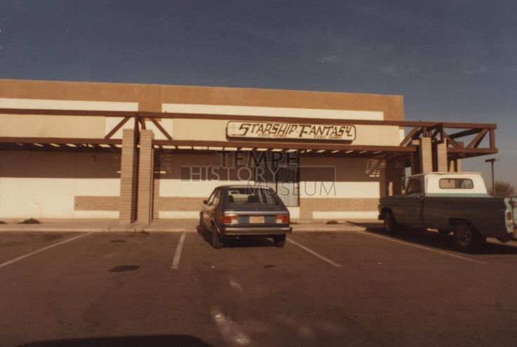 Exterior of Starship Fantasy, Tempe, AZ