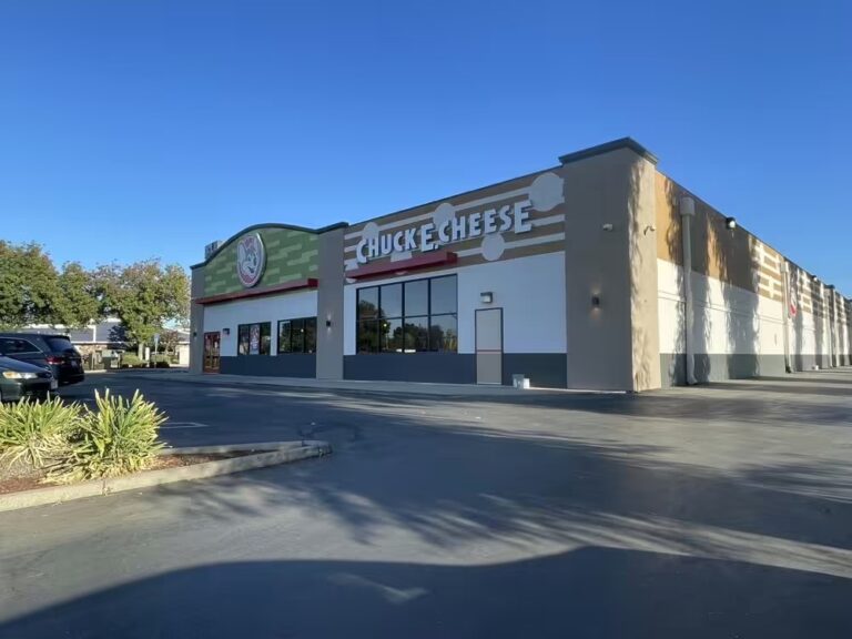 Exterior photo of Pizza Time Theatre: Modesto, CA