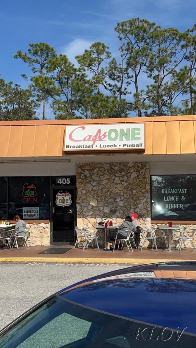 Cafe One Pinball Diner