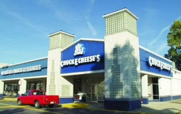 Exterior photo of Chuck E. Cheese's: Glen Burnie, MD