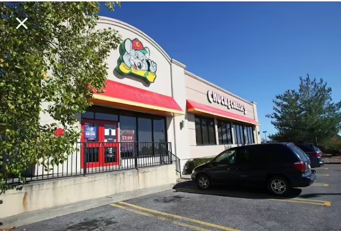 Exterior photo of Chuck E. Cheese's: Middletown, NY
