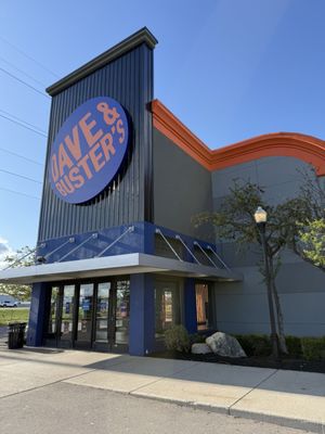 Dave & Busters: Hilliard