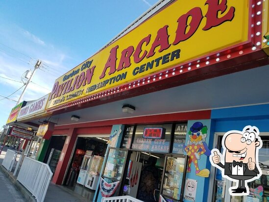 Garden City Pavilion Arcade & GiGi’s Grill