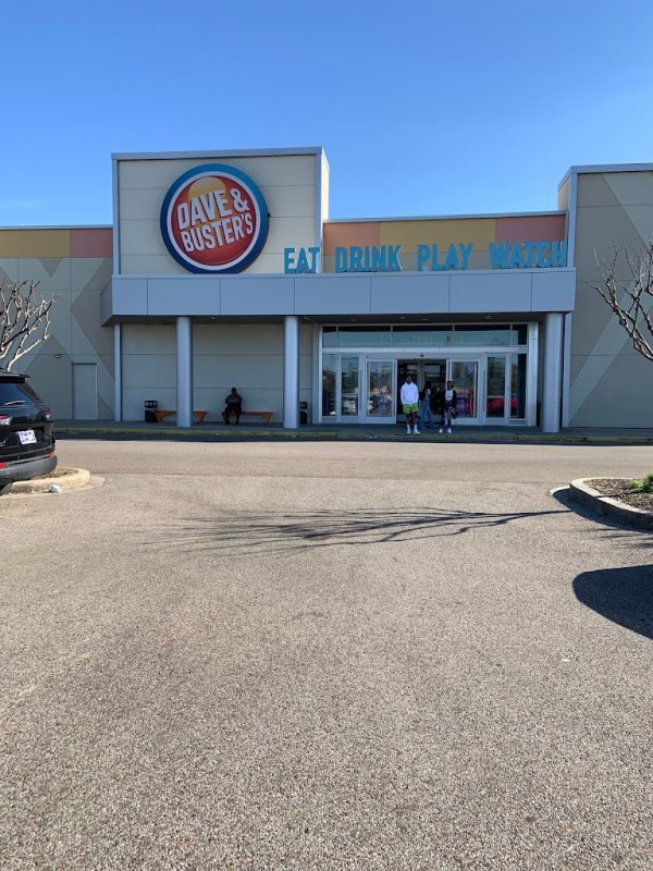 Dave & Busters: Memphis