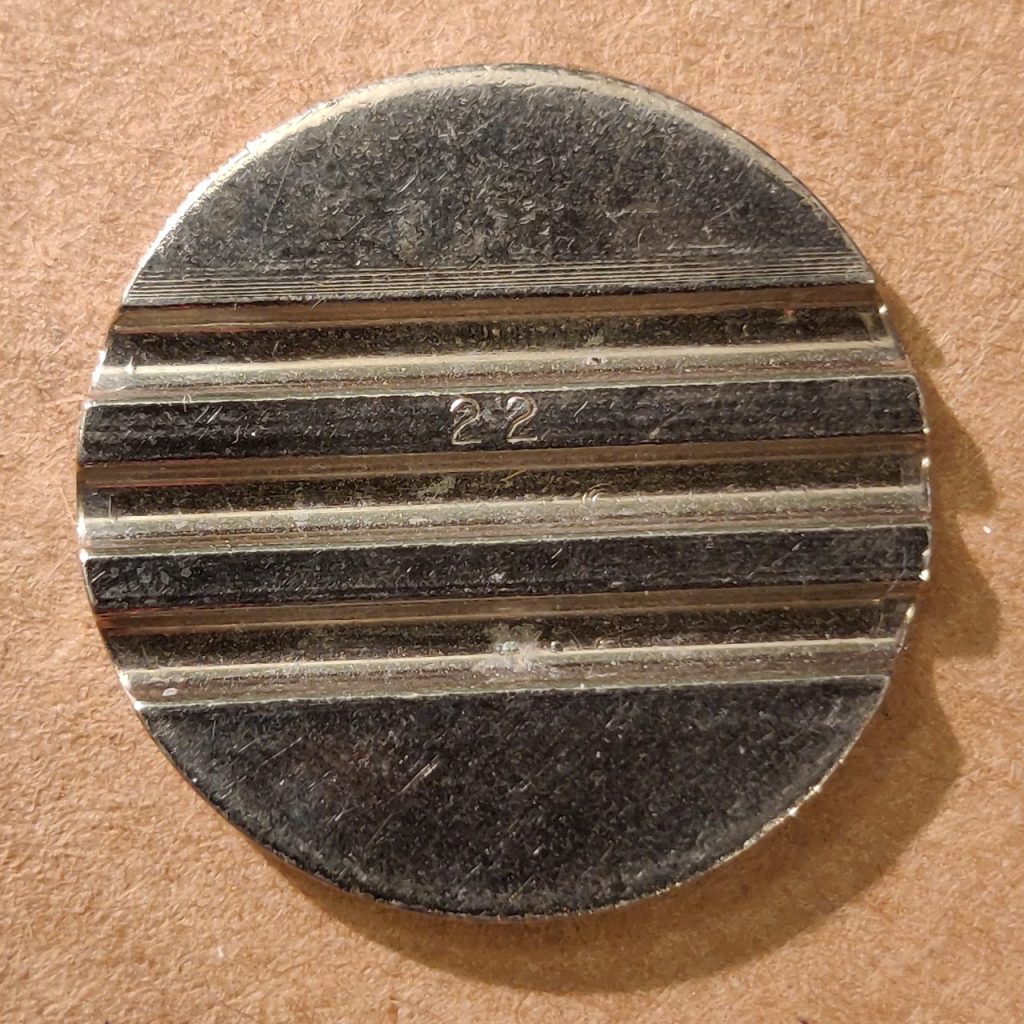 Bullwinkle's: Slotted Nickel