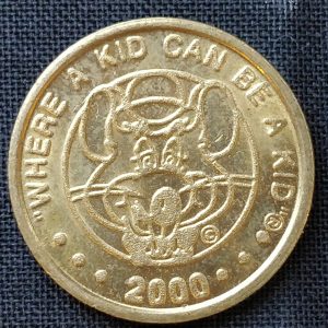 Chuck E. Cheese: 2000 Bowler Hat