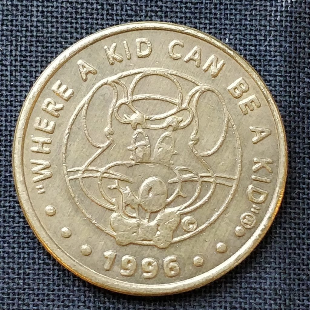 Chuck E. Cheese: 1996 Brass Bowler Hat