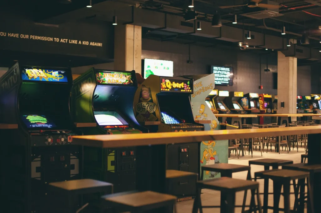16 Bit Bar + Arcade: Dublin, interior